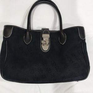 Dooney & Bourke small double handled tote